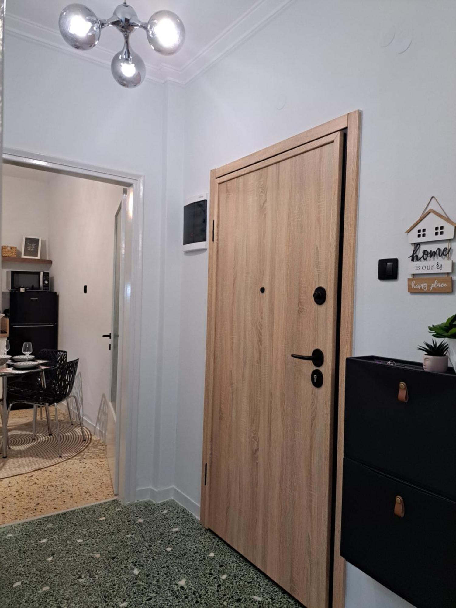 Stylish City Center Apartment 세레스 외부 사진