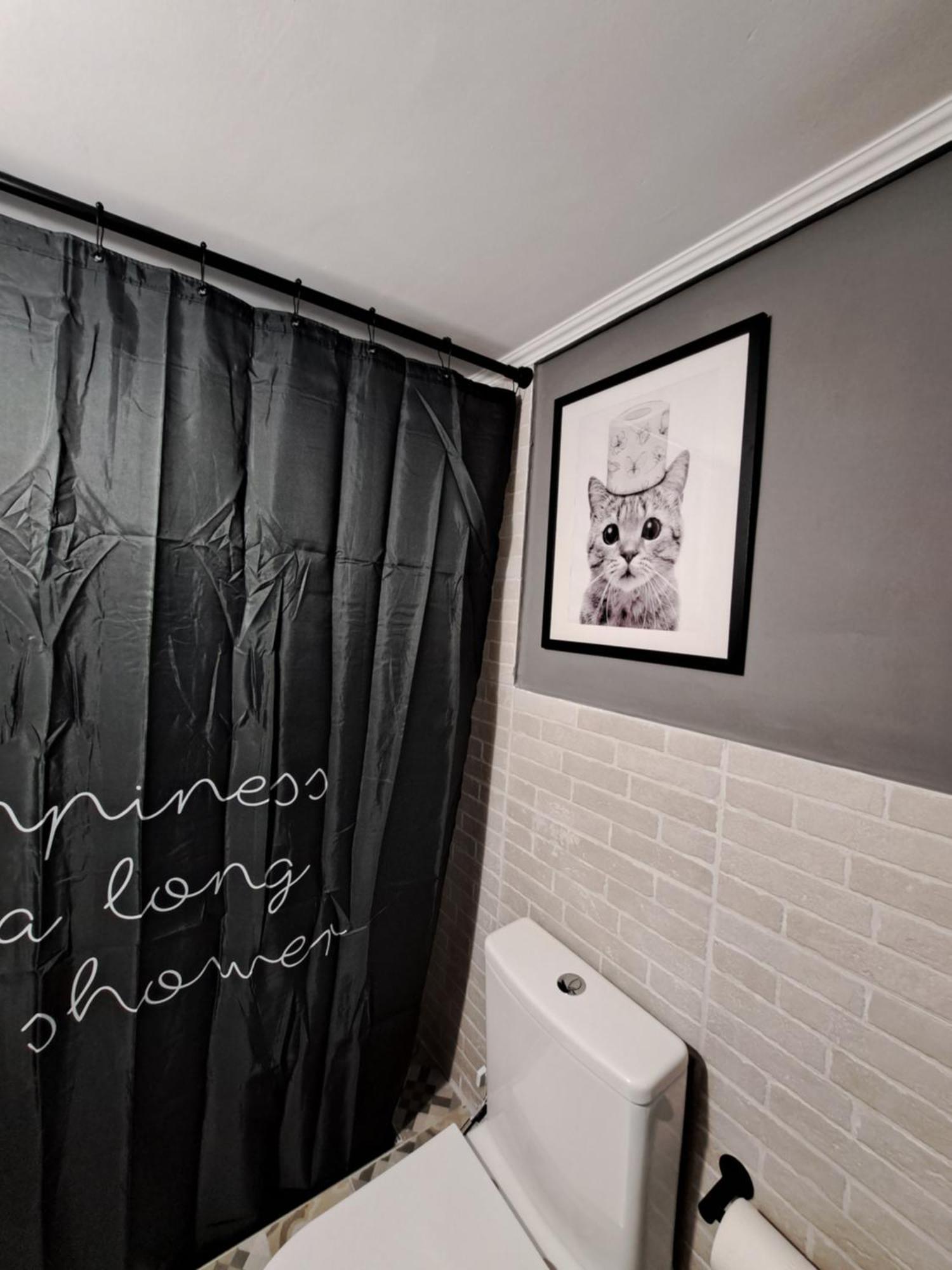 Stylish City Center Apartment 세레스 외부 사진