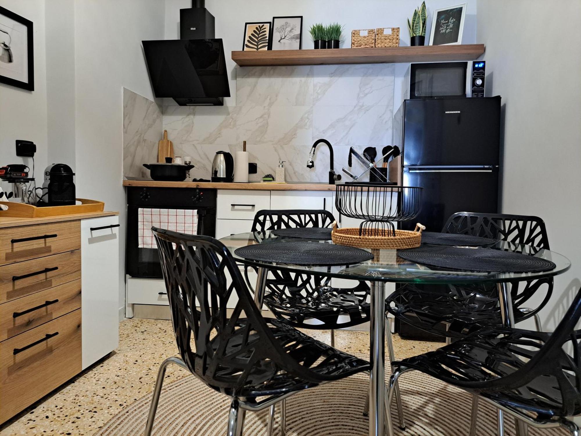 Stylish City Center Apartment 세레스 외부 사진